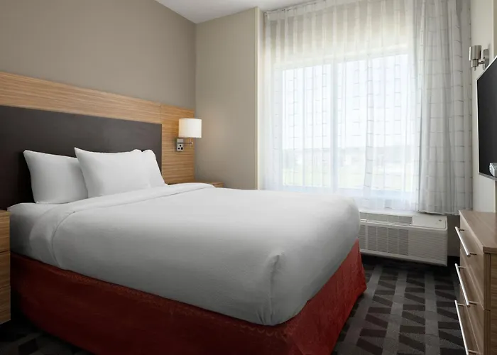 Towneplace By Marriott South Hotel