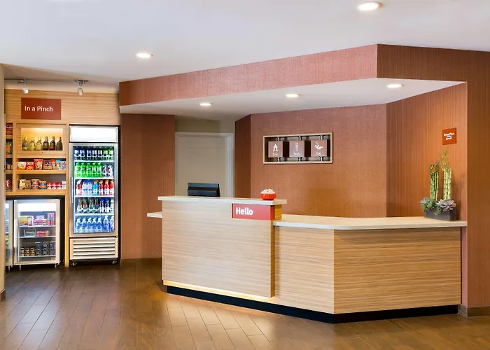 Towneplace By Marriott South Hotel